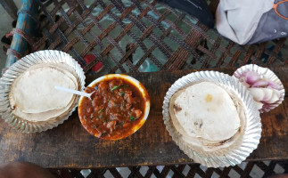 Muni Rohit Dhabha food