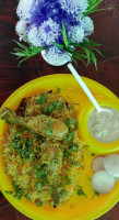 Yari Chicken Hut food