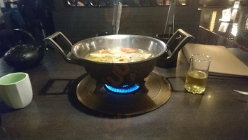 Zhè Yī Guō Huáng Shì Mì Cáng Guō Wù Guāng Míng Diàn food
