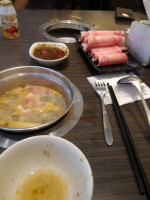 Jí Xiān Huǒ Guō Xīn Zhuāng Diàn food