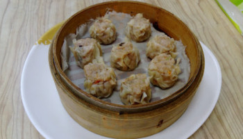 Yù Zhēn Jiā Bāo Zi food