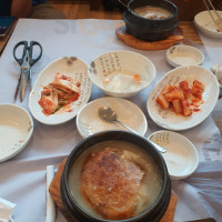 수통골감나무집 food