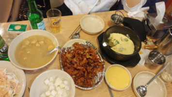 매코미통닭발 food