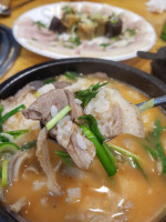 오복돼지국밥 food