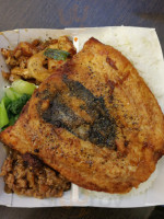 Zhèng Zhōng Pái Gǔ Fàn Qīng Hǎi Diàn food