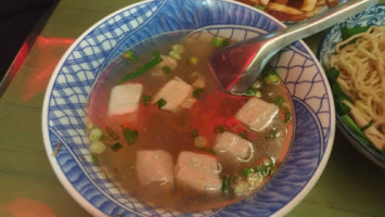 50nián Liú Jiā Shàn Tóu Miàn food