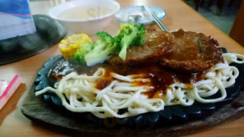 Shàng Hǎi Sù Shí Cān Tīng food