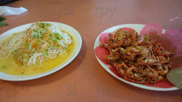 Hé Huān Chá Yàn Fēng Wèi Cān Tīng food