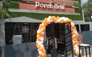 Lassi Bay Porchgrill food