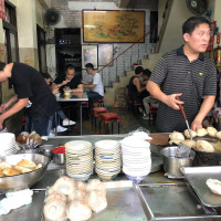 Běi Mén Kǒu Ròu Yuán Zǒng Diàn Zhōng Zhèng Diàn food