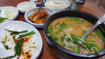 부산돼지국밥 food