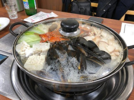 Jungwon Haemultang food