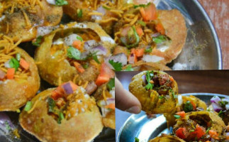 Bhatta's Panipuri Centre food