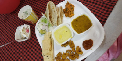 Deepsandhya food