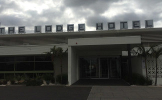 The Lodge Hotel Bistro outside