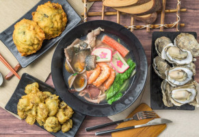Yáng Jì Miào Kǒu Hé Diē Tái Zhōng Féng Jiǎ Diàn food