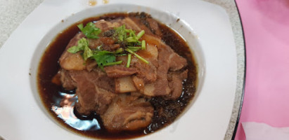 Chūn Gǔ Yǎng Zūn Xiū Xián Nóng Chǎng food