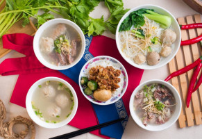 Xīn Zhú Shí Jì Yú Wán Tái Zhōng Diàn food