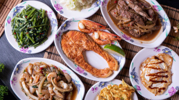 Dà Bù Tiě Bǎn Shāo Gōng Guǎn Diàn food