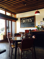 Bette's Eatery food