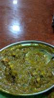 Sri Aariyaas food