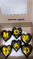 Bakeville Rajpura Homemade Customised Cakes, Cookies And Stuffed International Breads food