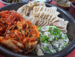 항아리보쌈 food