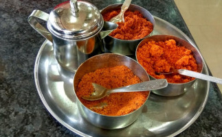 Gowri Parvathi Bhavan food