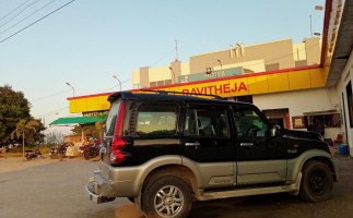 Dhaba Junction outside