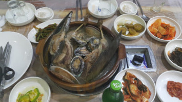 해조해신탕 food