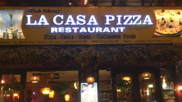 Nhà Hàng Casa Italia Pizza outside