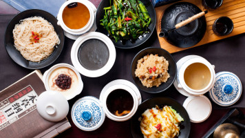 Táng Tài Zhōng Yǎng Shēng Dùn Pǐn Tián Tāng Gōng Yì Diàn food