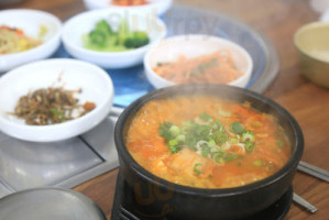 춘하추동식당 food