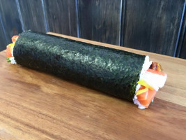 Sushi On Reservoir 　sushiroll King inside