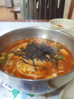 얼큰한공주칼국수 food