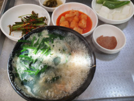 김명자굴국밥 food