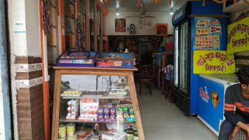 Shivam Sweet And Sudha Corner food