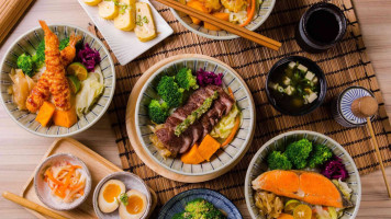 Liáng Shèng Jǐng Fàn Shí Wù Suǒ food