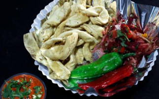 Shree Kismat Kathiyawadi food