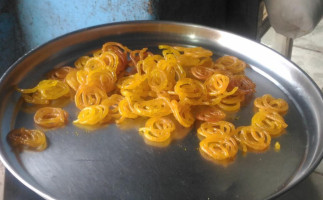 Ghasilal Seth Vada Pav food