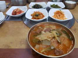 송림골가마솥국밥 food