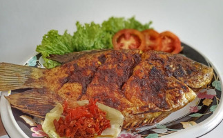 Ikan Bakar Kupang food