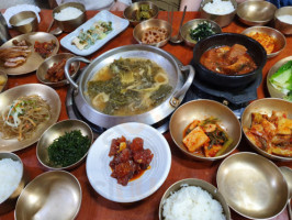 고향차밭골 food