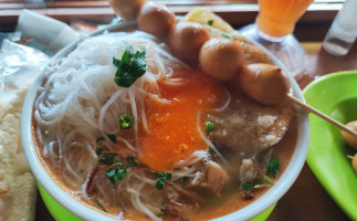 Soto Sedaap Boyolali Cabang Bintaro food