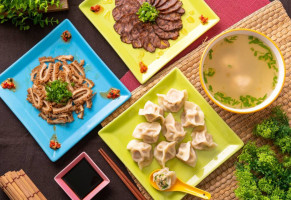 Xiè Jiā Dà Jí Lì Niú Ròu Shǒu Gōng Shuǐ Jiǎo food