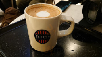 Tully's Coffee Rì Běn Qiáo Yuitoアネックス Diàn food