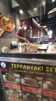 Koi Teppanyaki food