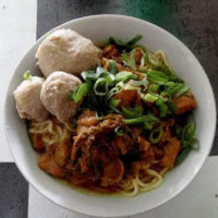 Wr. Bakso Mie Ayam Pak Min Rahayu food