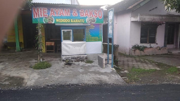 Mie Ayam Dan Bakso Medan, Serta Ice Cream Puding Widodo Rahayu outside