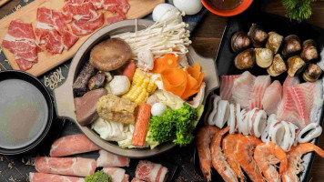 Jīn Xiāng Guǎn Shí Tóu Huǒ Guō 25lǎo Diàn food